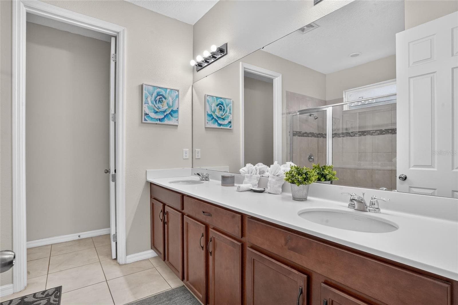 Primary Bathroom - 9007 PELICAN COVE TRCE, KISSIMMEE