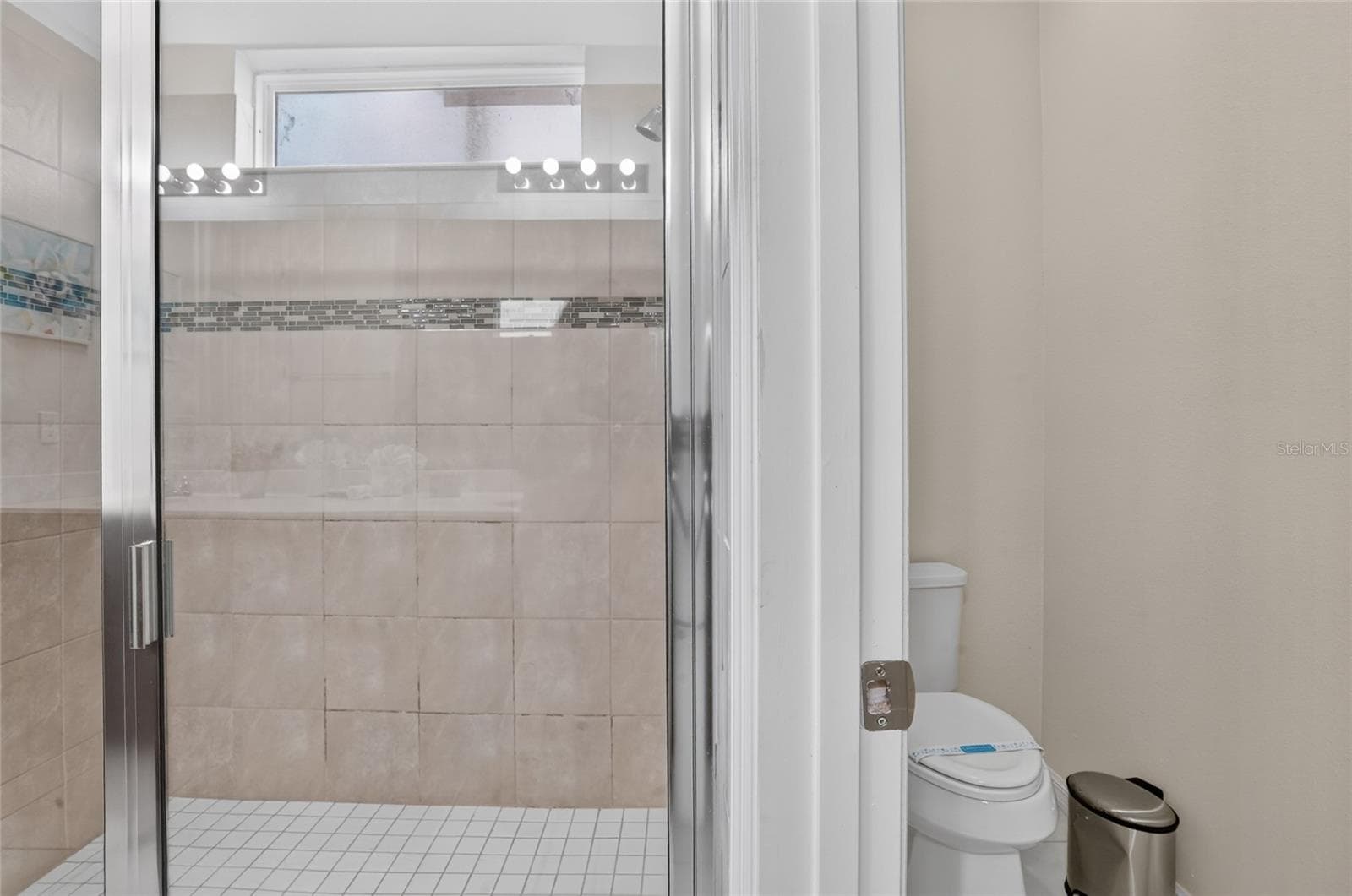 Primary Bathroom - 9007 PELICAN COVE TRCE, KISSIMMEE