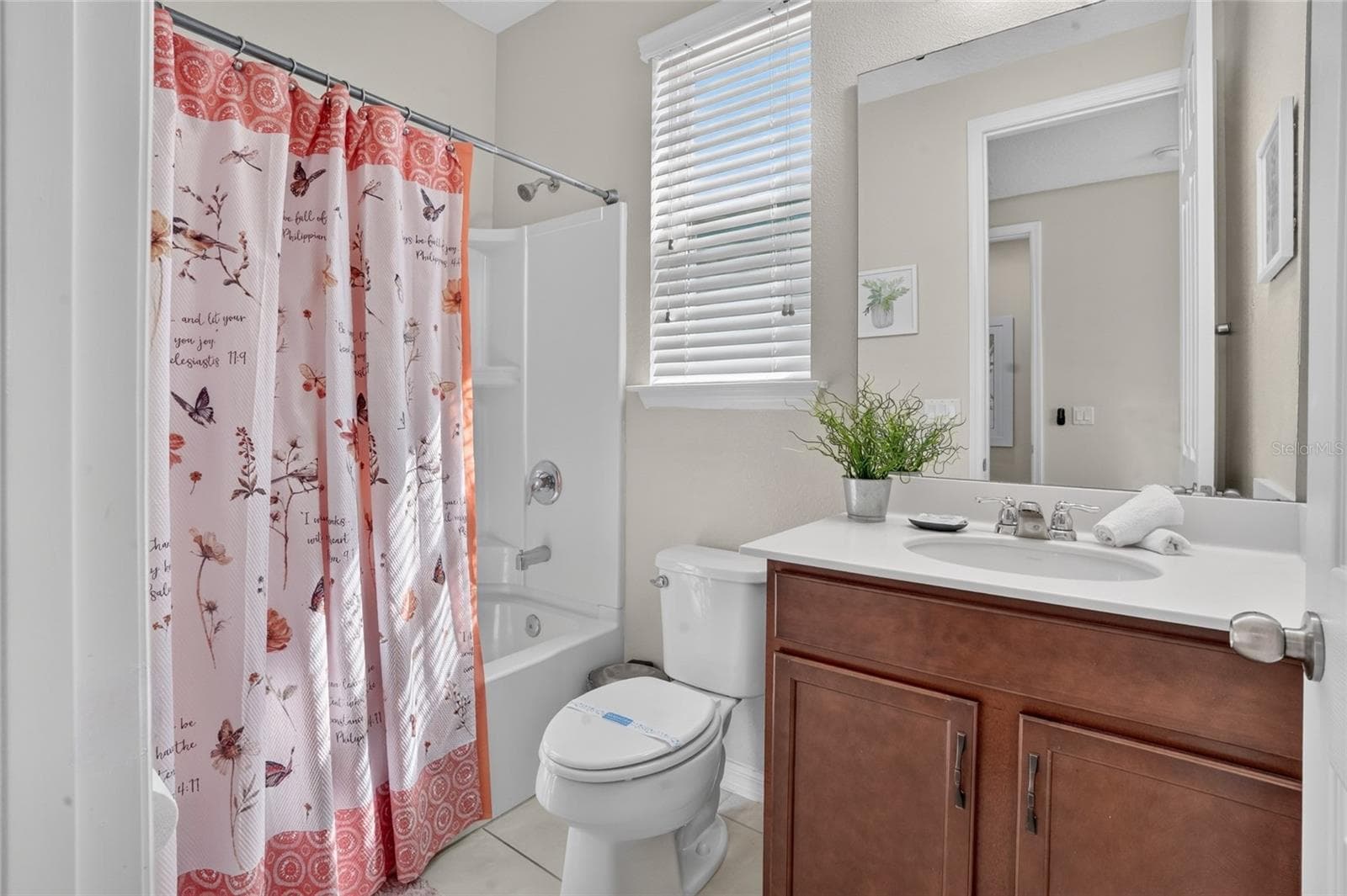 Bethroom 2 - 9007 PELICAN COVE TRCE, KISSIMMEE