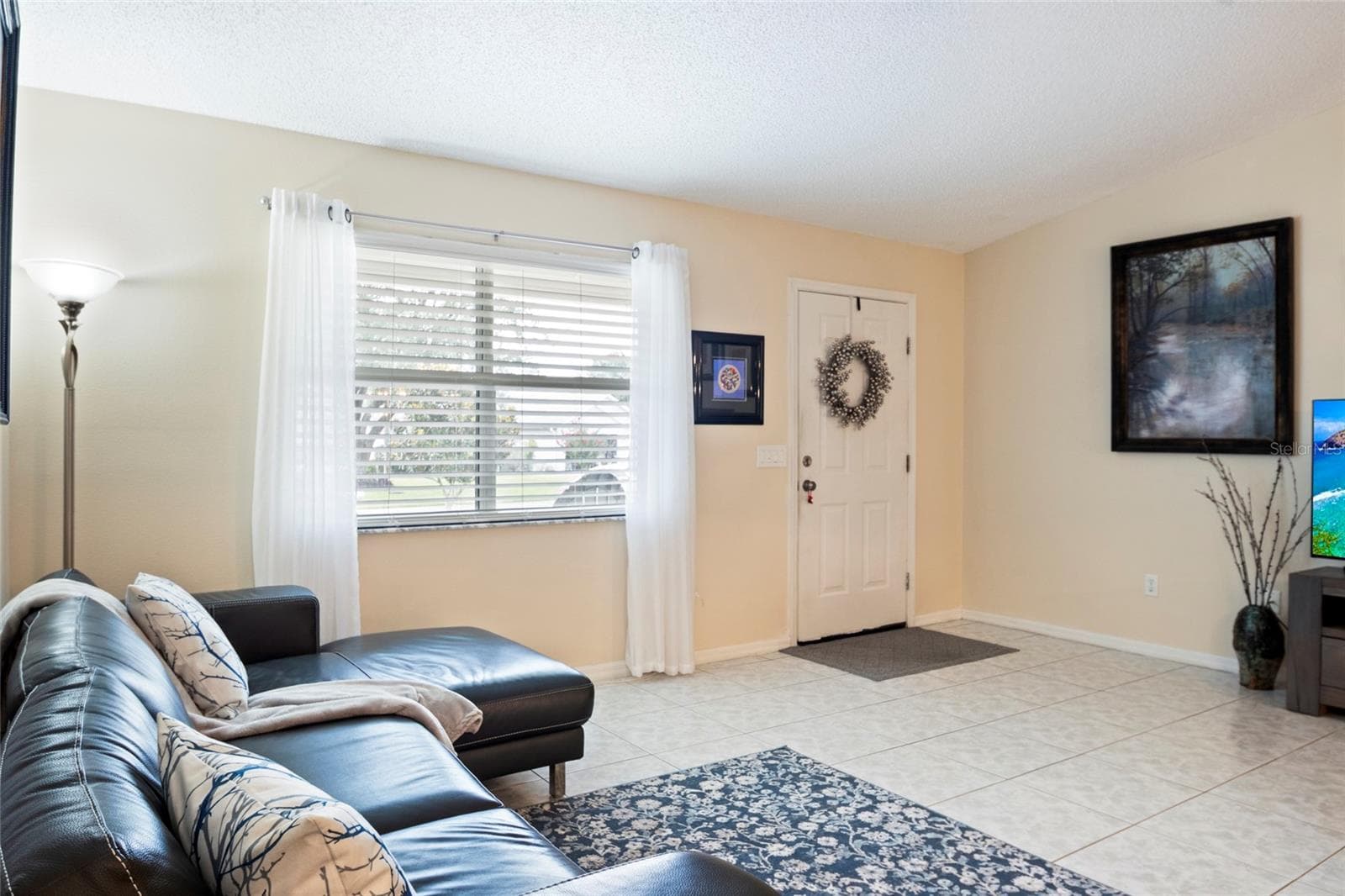 Single Family Residence at 672 SAN PEDRO DR, THE VILLAGES, photo 11 of 60