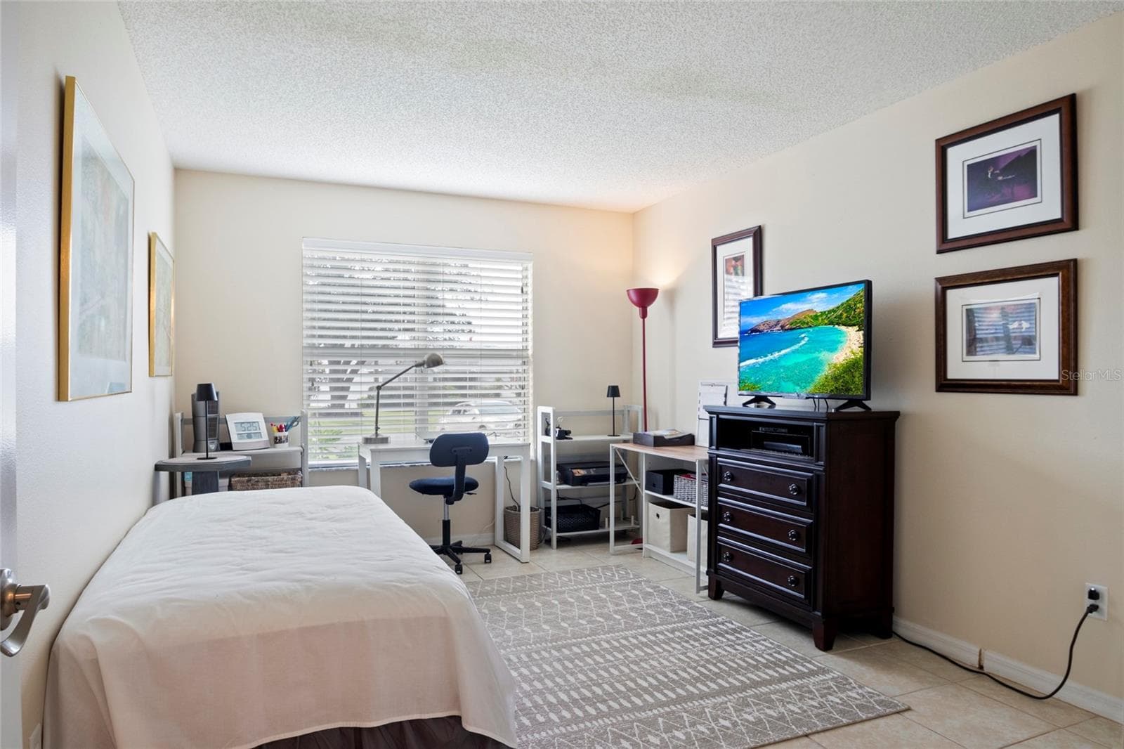 Guest Bedroom, Office, Craft Room, tile floor and closet. - 672 SAN PEDRO DR, THE VILLAGES