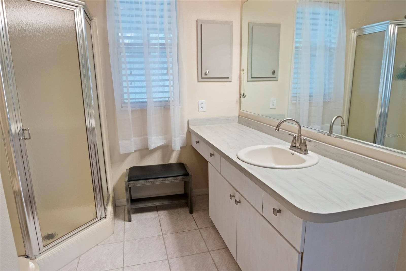 Single Family Residence at 672 SAN PEDRO DR, THE VILLAGES, photo 31 of 60