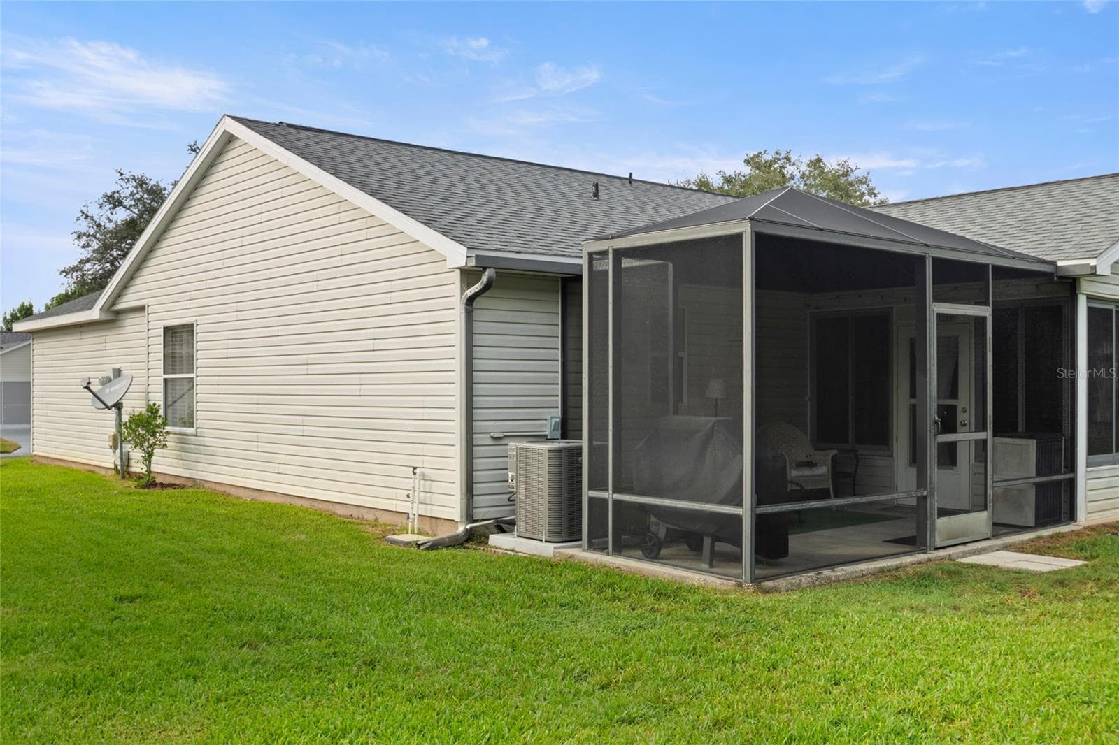 Single Family Residence at 672 SAN PEDRO DR, THE VILLAGES, photo 44 of 60