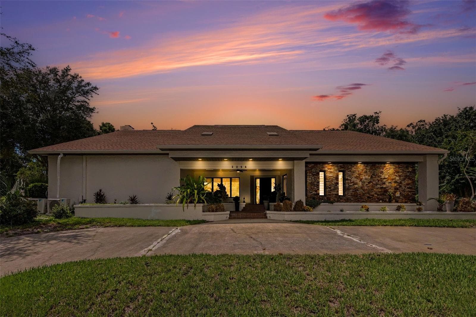 2256 SE MILL CREEK CIR