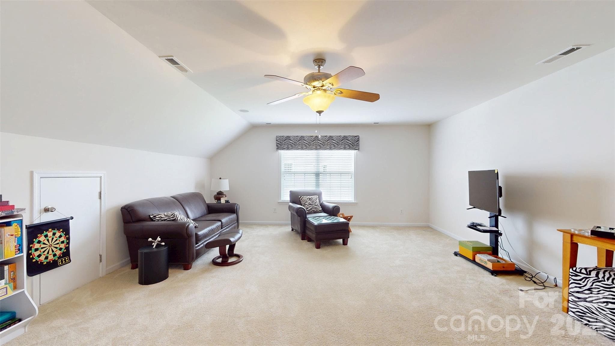 Single Family Residence at 6005 Lillyshire Place, Charlotte, photo 25 of 28