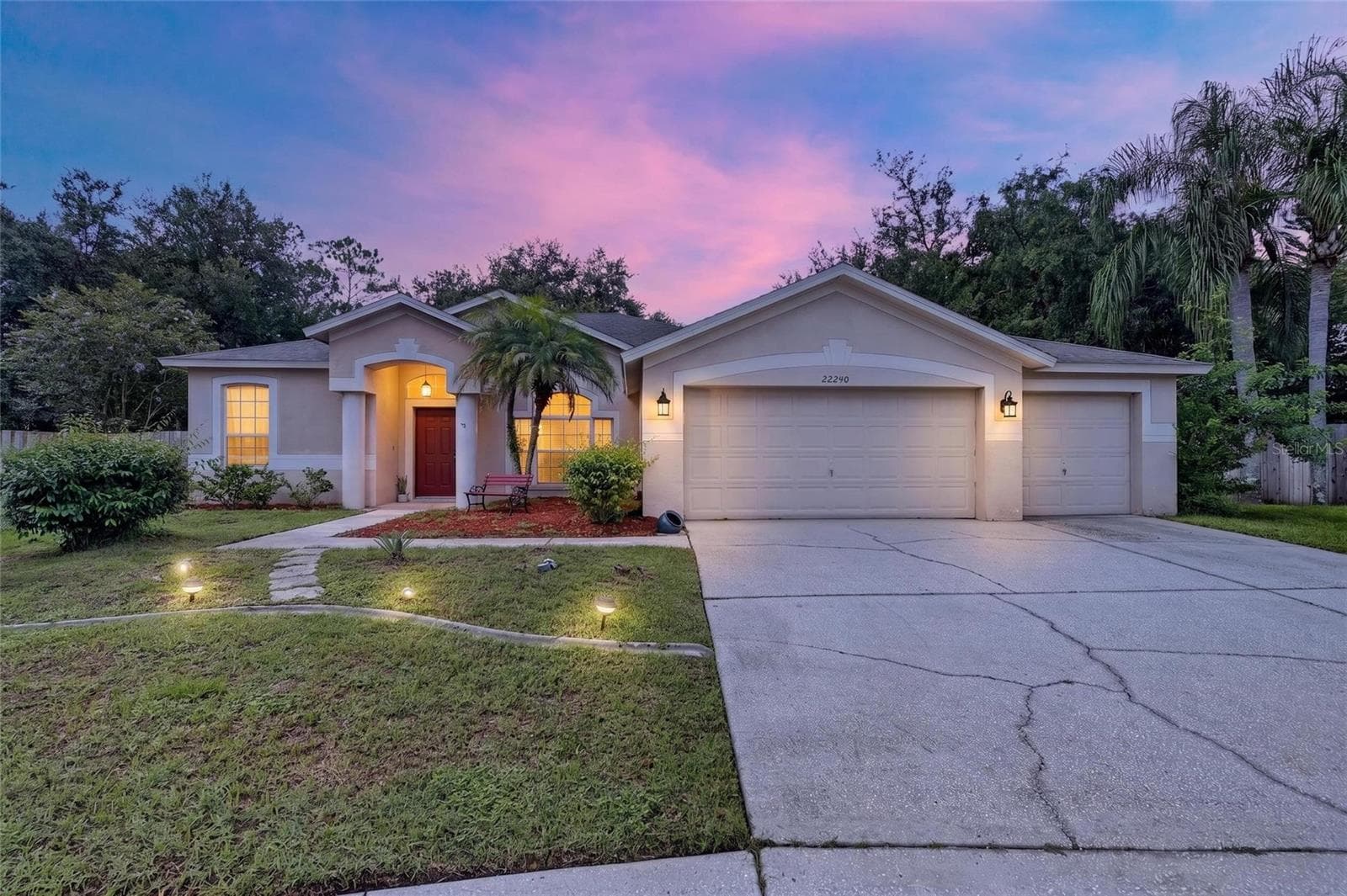 Single Family Residence at 22240 WILLOW LAKES DR, LUTZ
