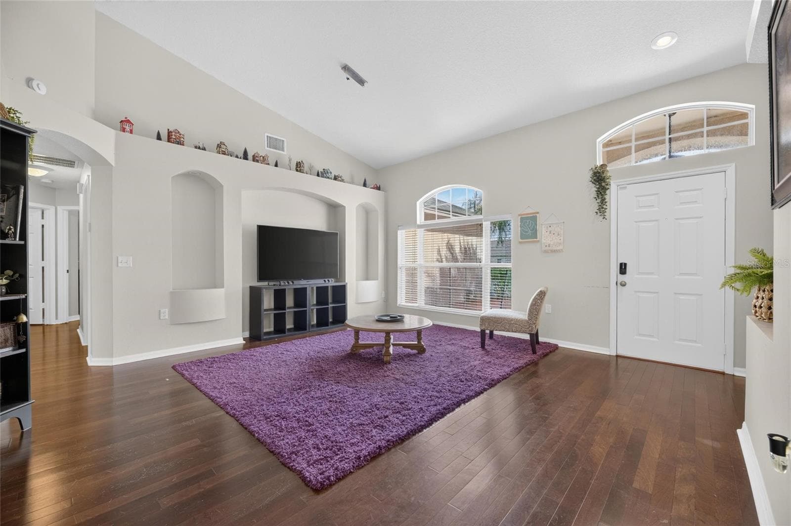Single Family Residence at 22240 WILLOW LAKES DR, LUTZ, photo 7 of 58