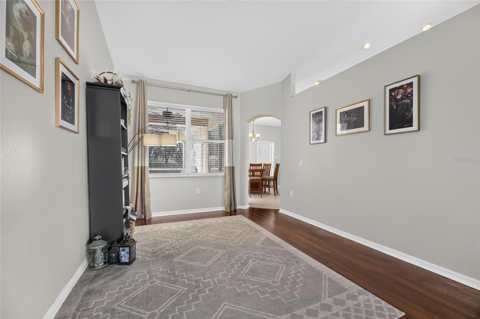 Single Family Residence at 22240 WILLOW LAKES DR, LUTZ, photo 11 of 58