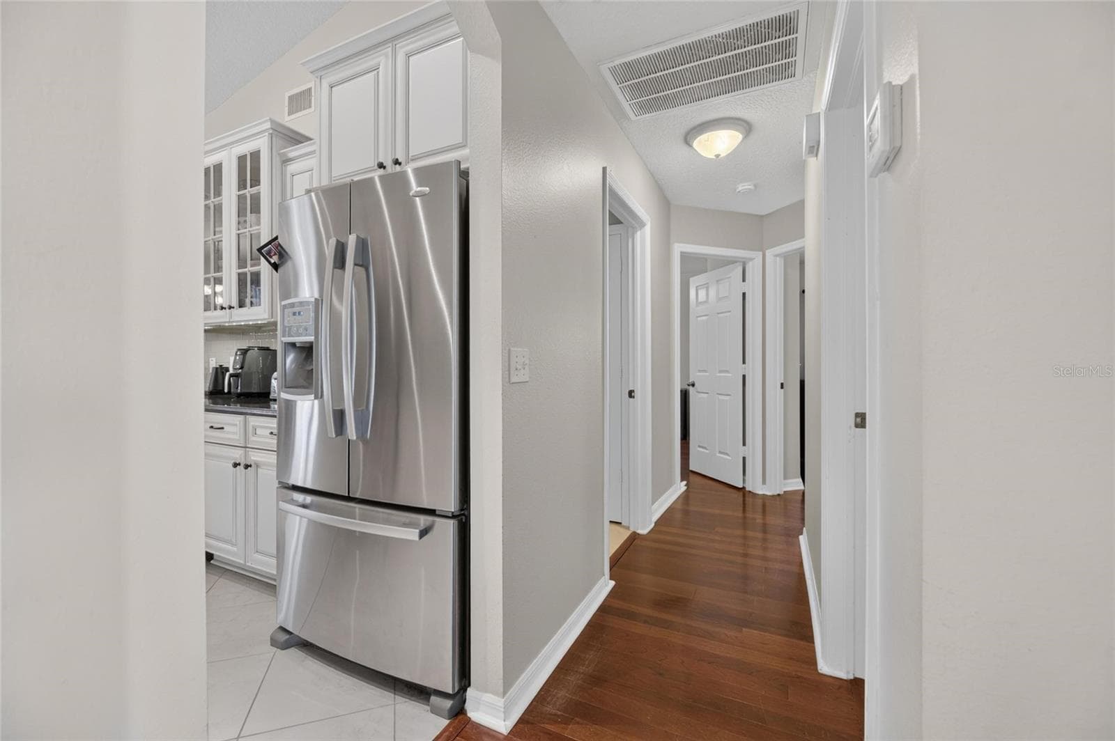 Single Family Residence at 22240 WILLOW LAKES DR, LUTZ, photo 14 of 58