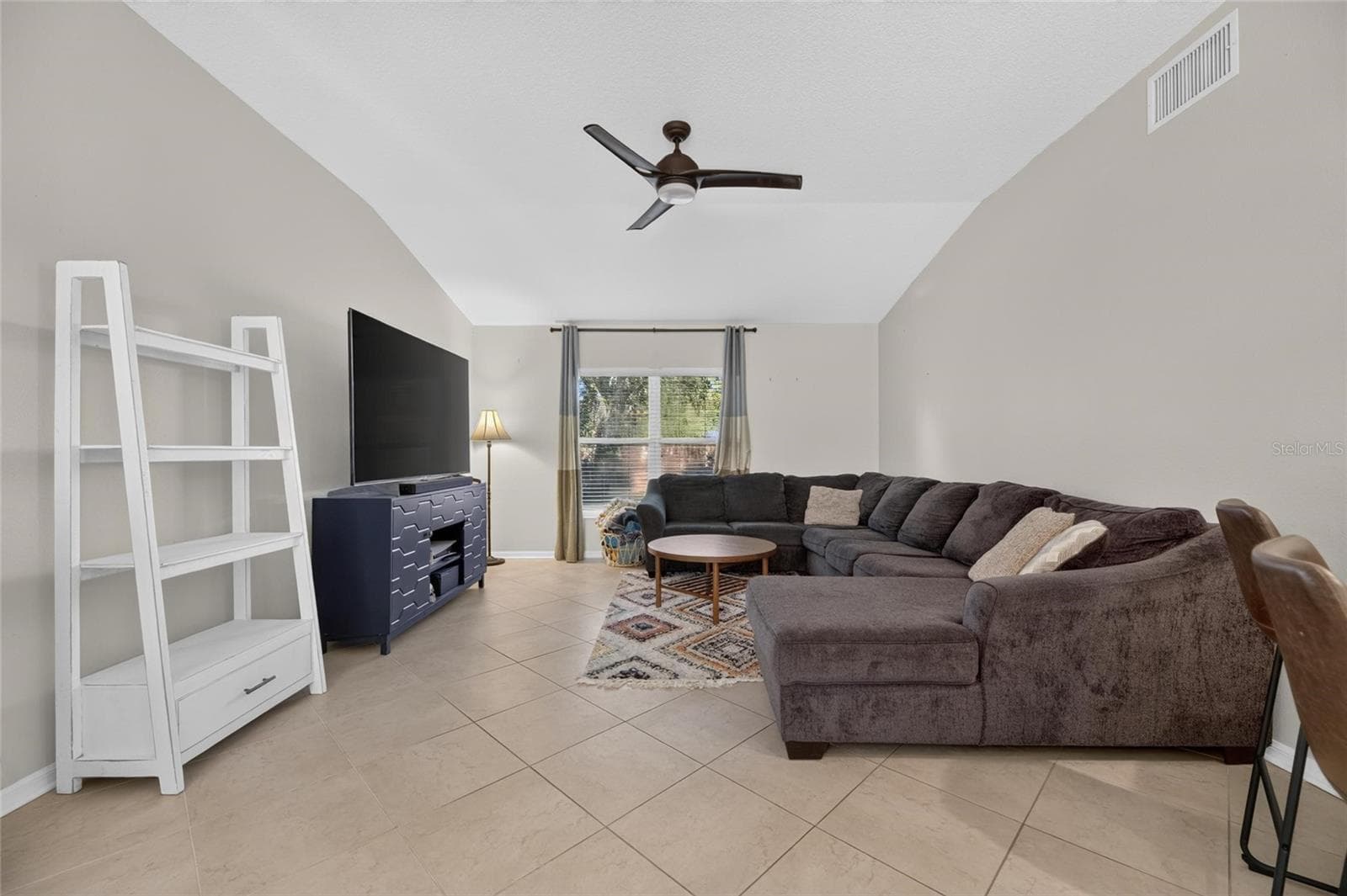 Single Family Residence at 22240 WILLOW LAKES DR, LUTZ, photo 17 of 58