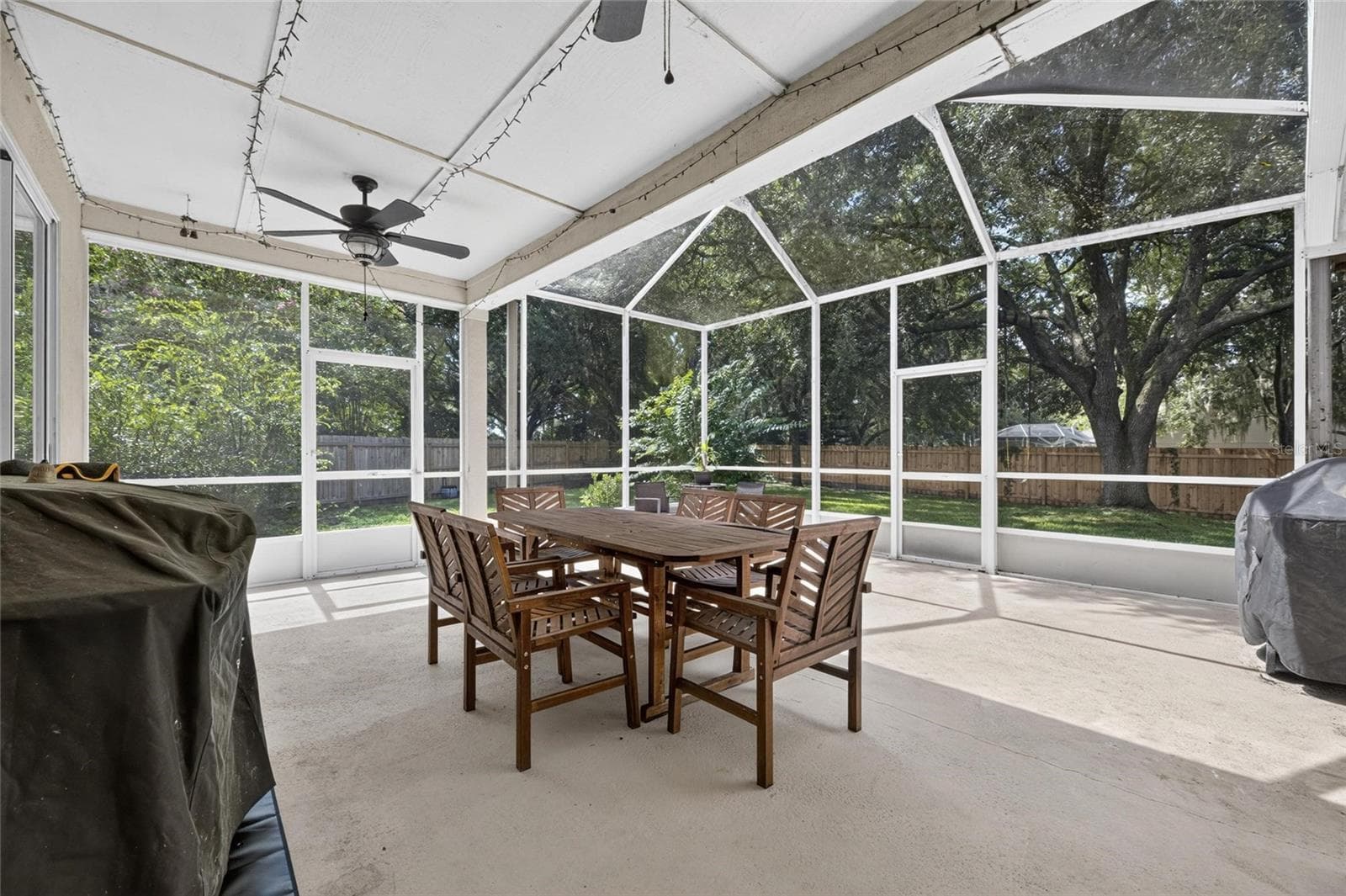 Single Family Residence at 22240 WILLOW LAKES DR, LUTZ, photo 50 of 58