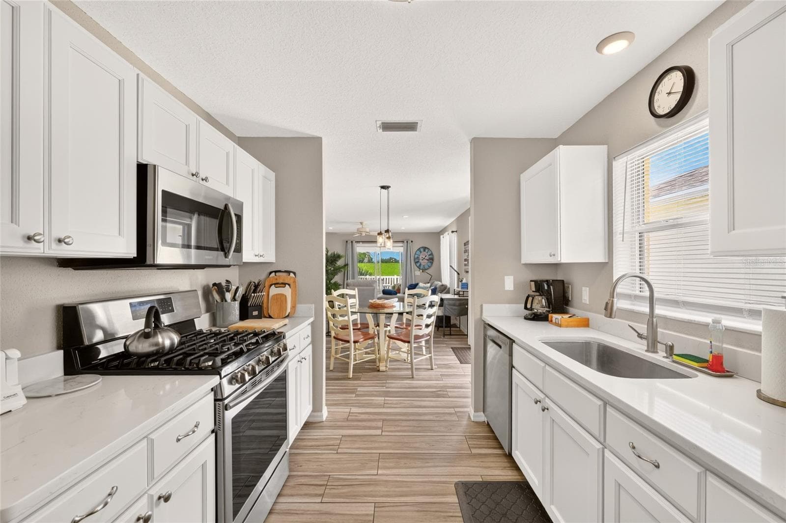 Villa at 2913 PANCHOS WAY, THE VILLAGES, photo 13 of 38
