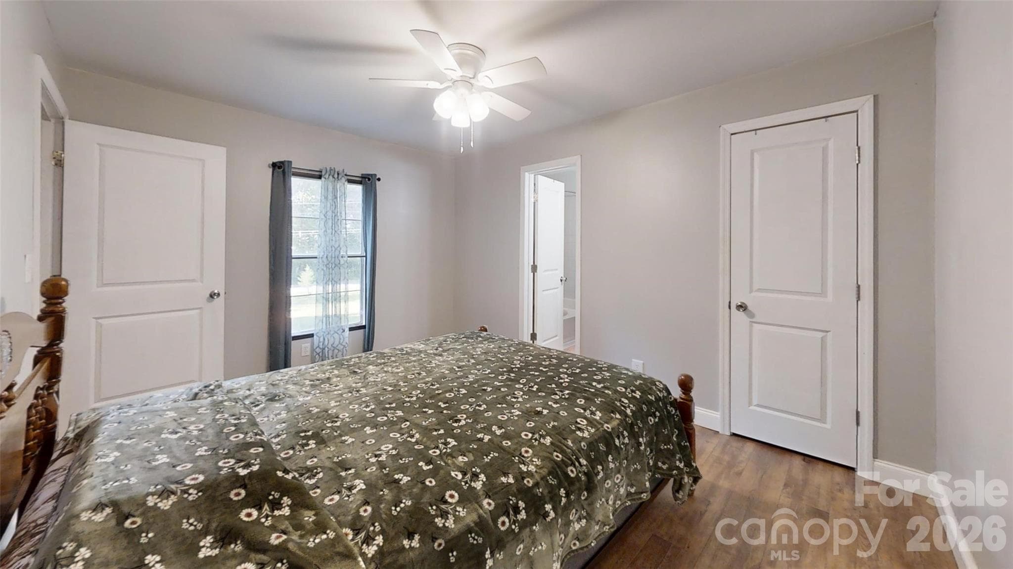 Single Family Residence at 6676 Lineberger Road, Denver, photo 10 of 15