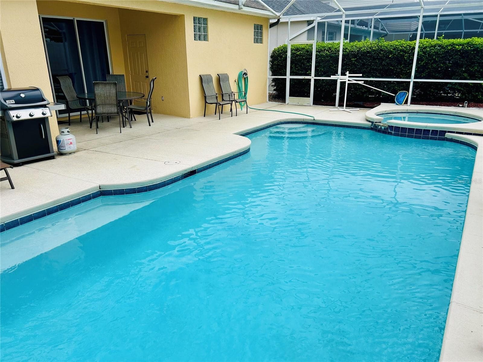 Single Family Residence at 8010 KING PALM CIR, KISSIMMEE, photo 16 of 25