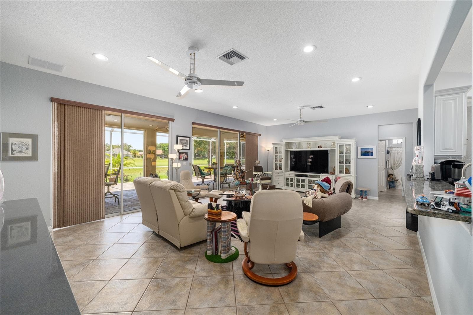 Great Room - 12827 SE 90TH COURT RD, SUMMERFIELD