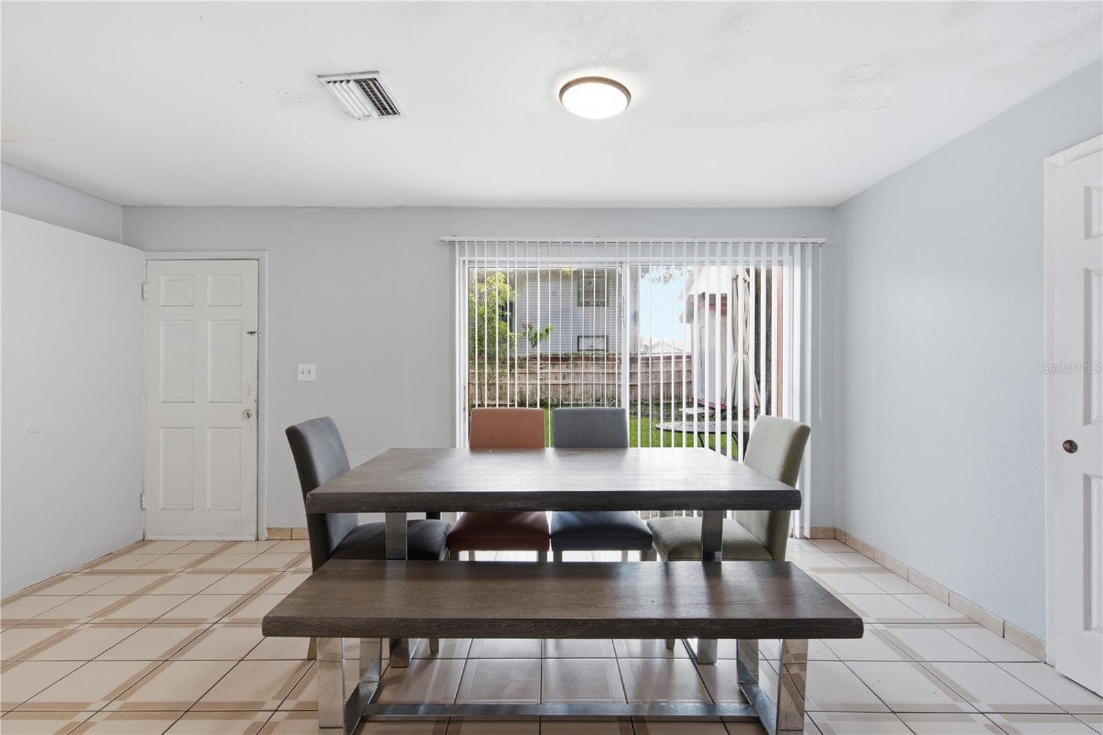 Single Family Residence at 802 PAPAYA DR, TAMPA, photo 23 of 40