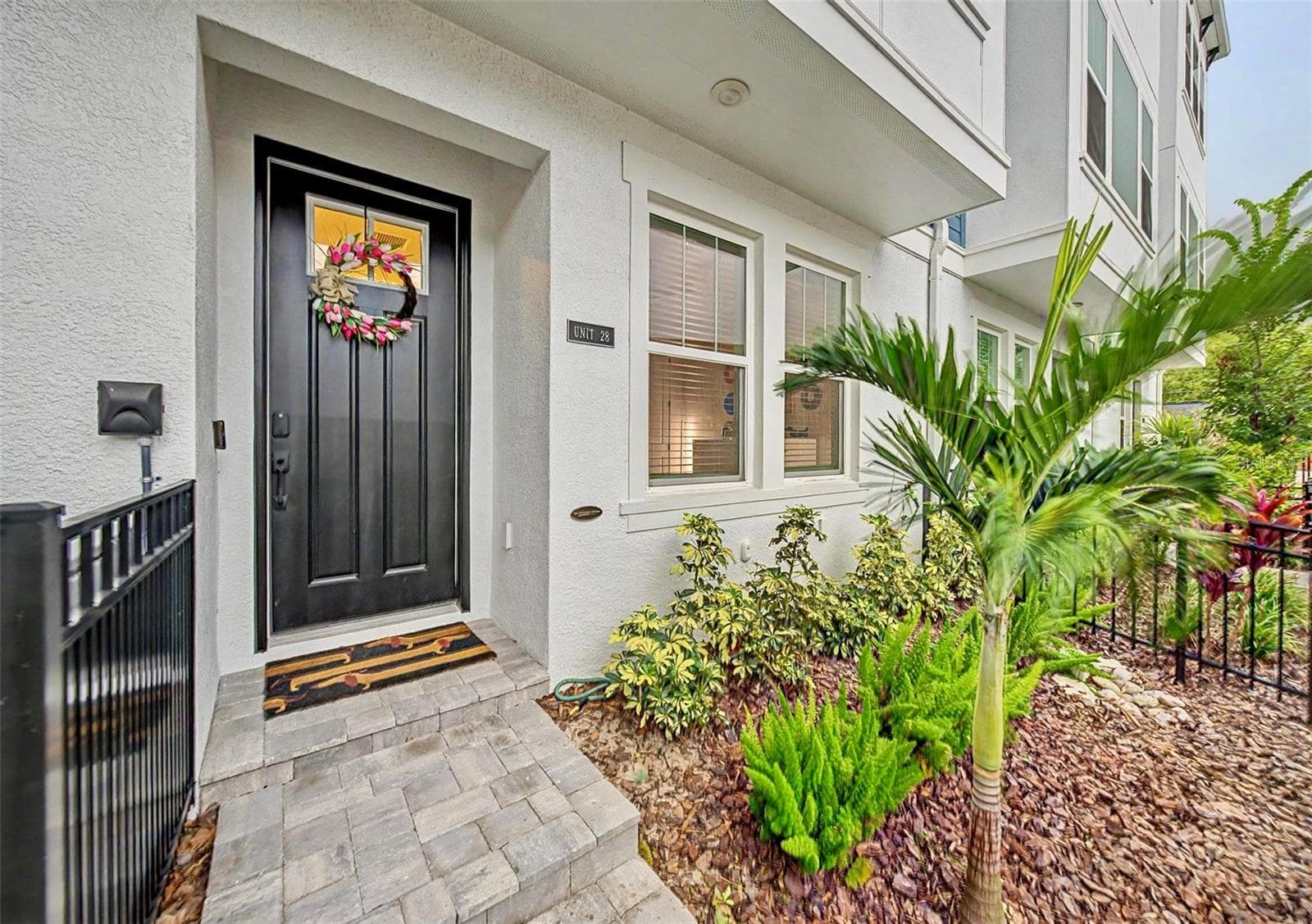 Townhouse at 6605 N NEBRASKA AVE #28, TAMPA, photo 2 of 33