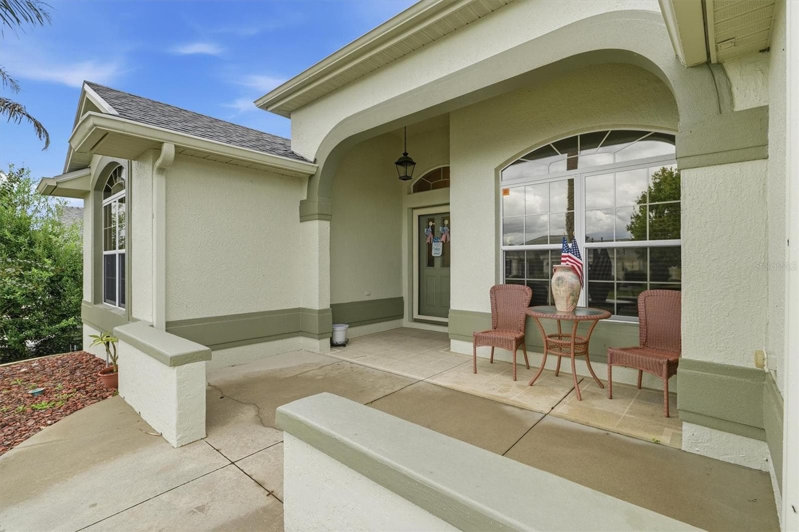 Single Family Residence at 438 TROY LOOP, THE VILLAGES, photo 11 of 73