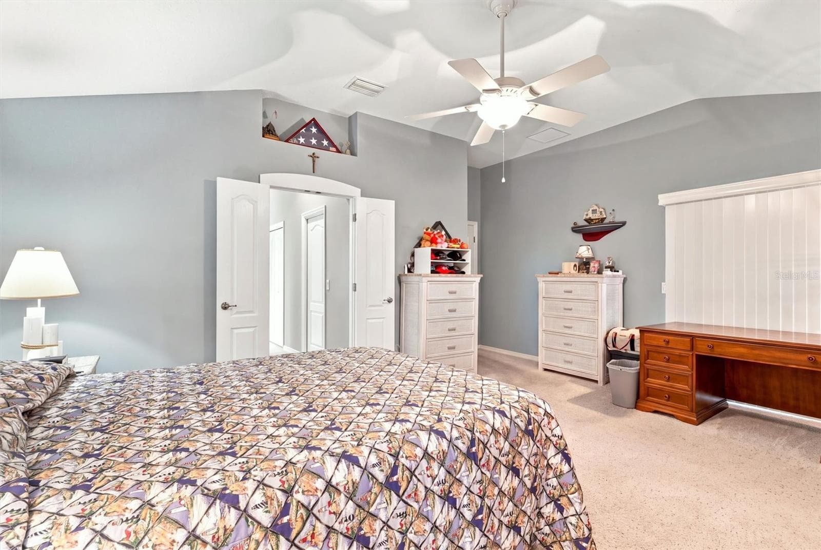 Master - 438 TROY LOOP, THE VILLAGES