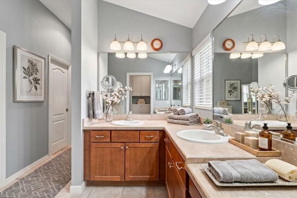 virtual staged - 438 TROY LOOP, THE VILLAGES