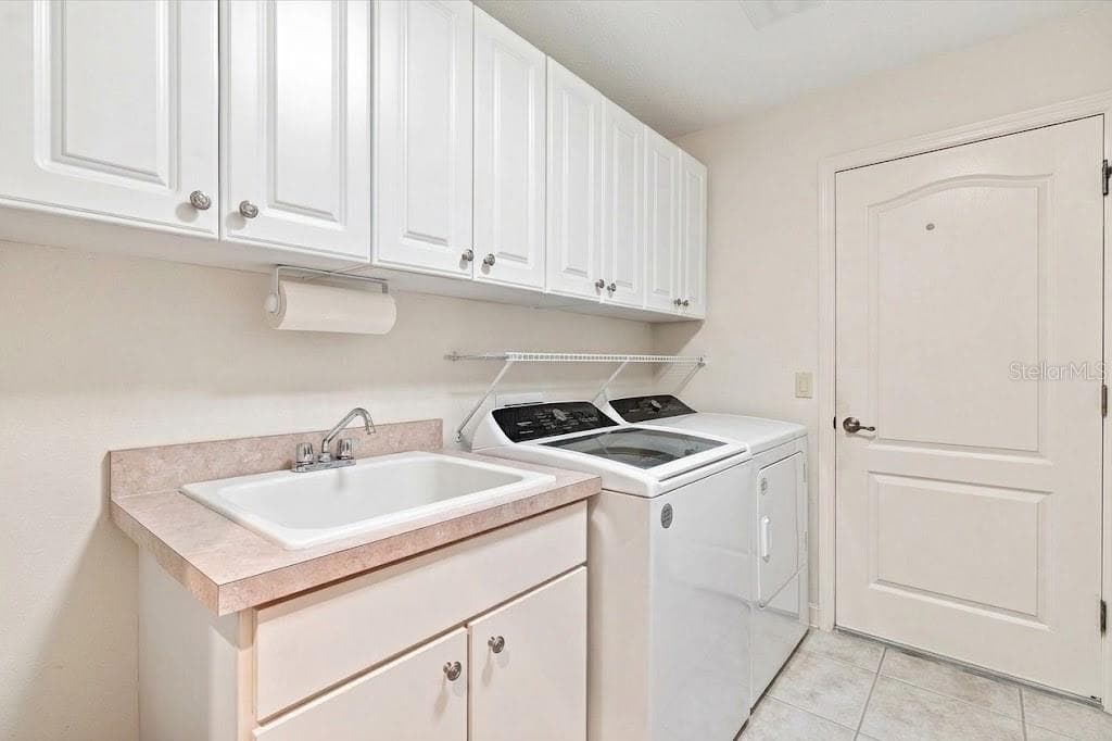 virtual stagged laundry room - 438 TROY LOOP, THE VILLAGES