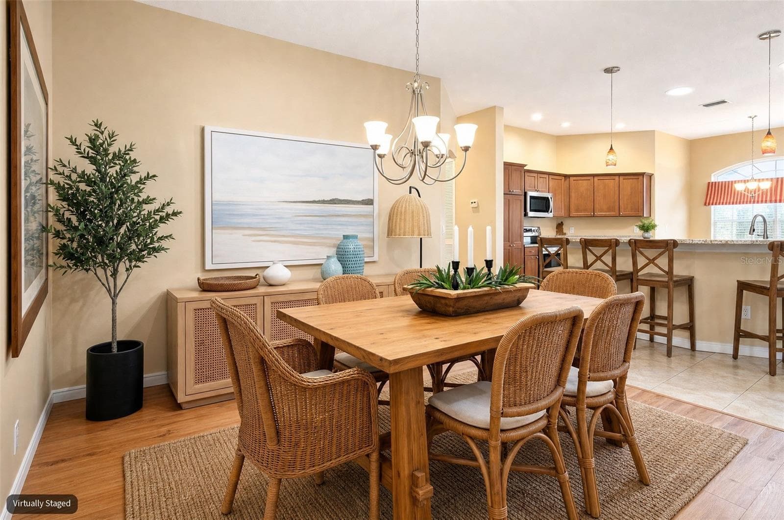 virtual staged - 438 TROY LOOP, THE VILLAGES
