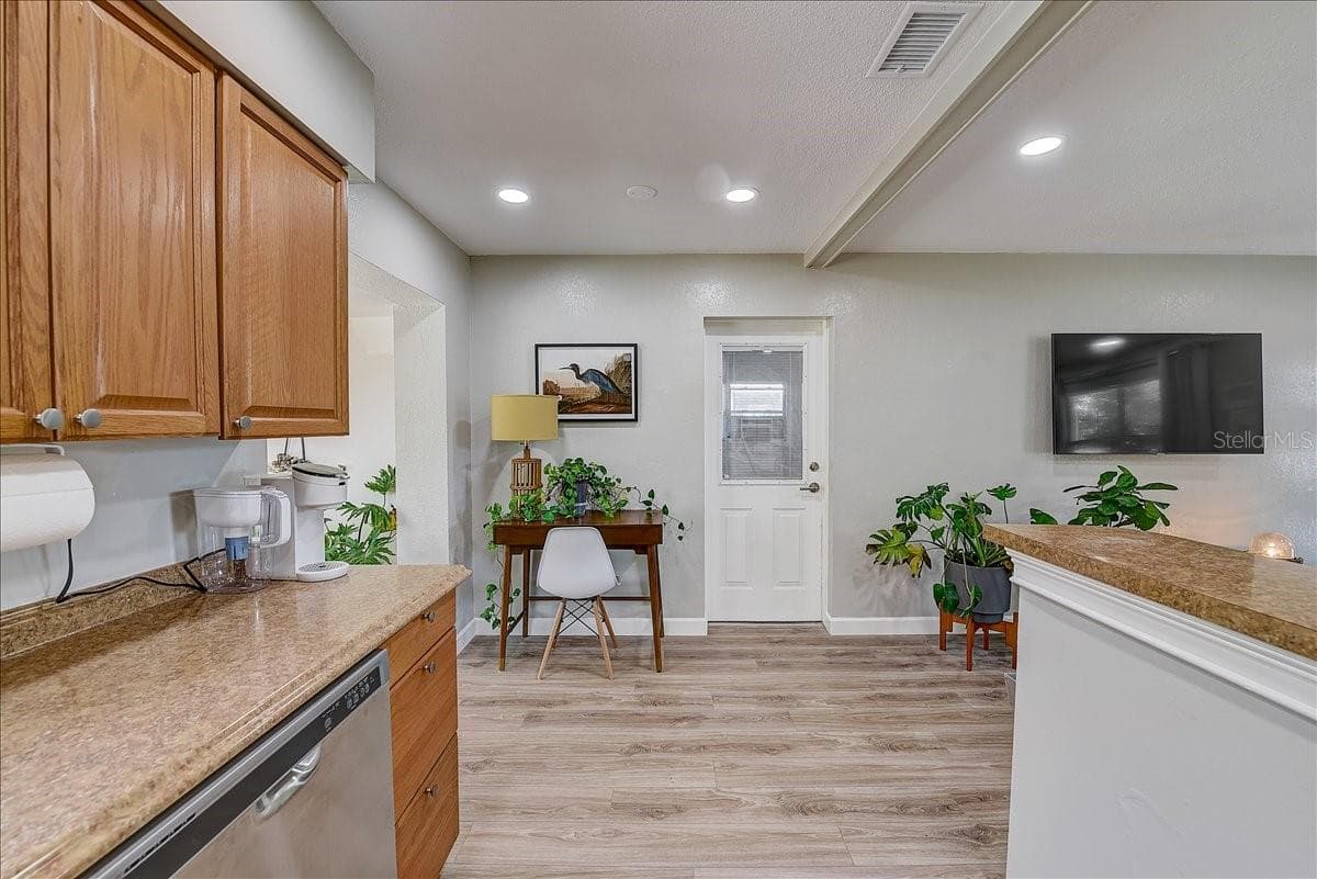 Single Family Residence at 11312 116TH ST, SEMINOLE, photo 10 of 31