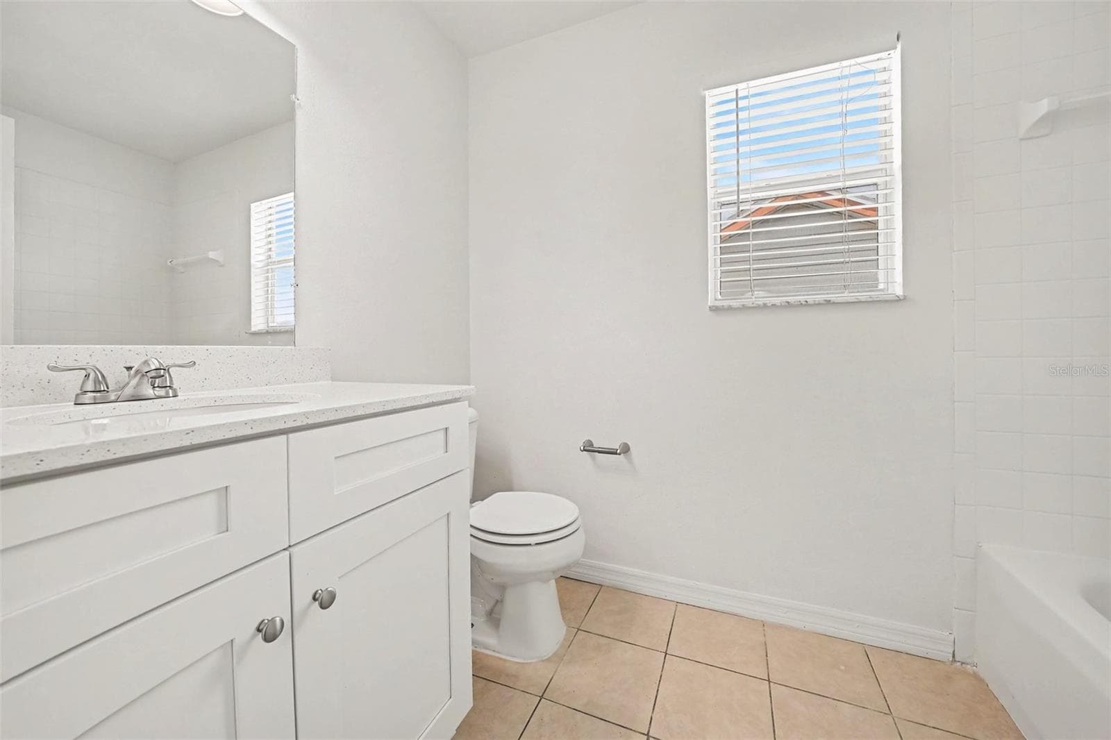 Single Family Residence at 317 MORNING CREEK CIR, APOPKA, photo 17 of 20