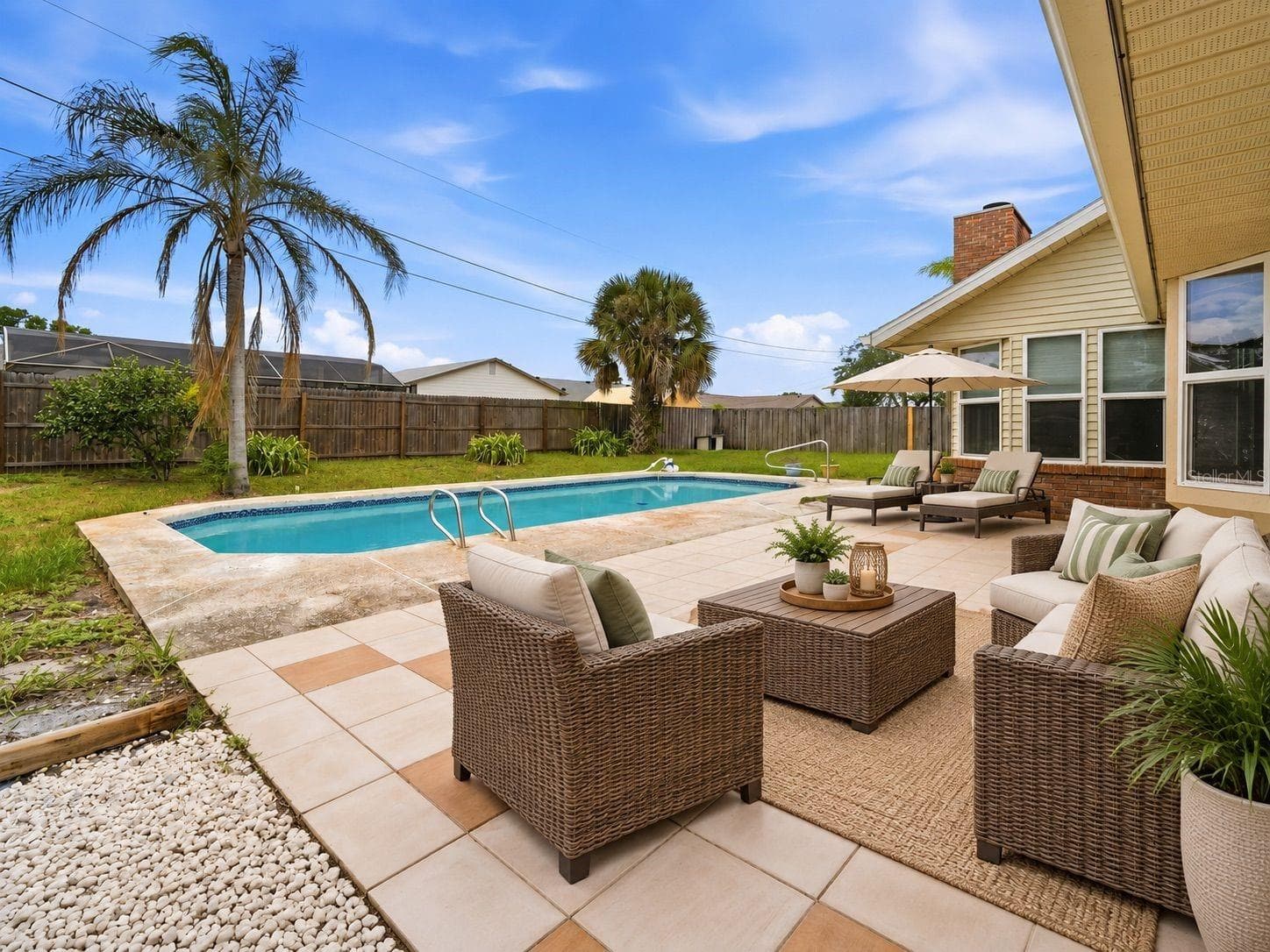 Pool and Deck - virtual staged - 852 ABBOTT AVE, DELTONA