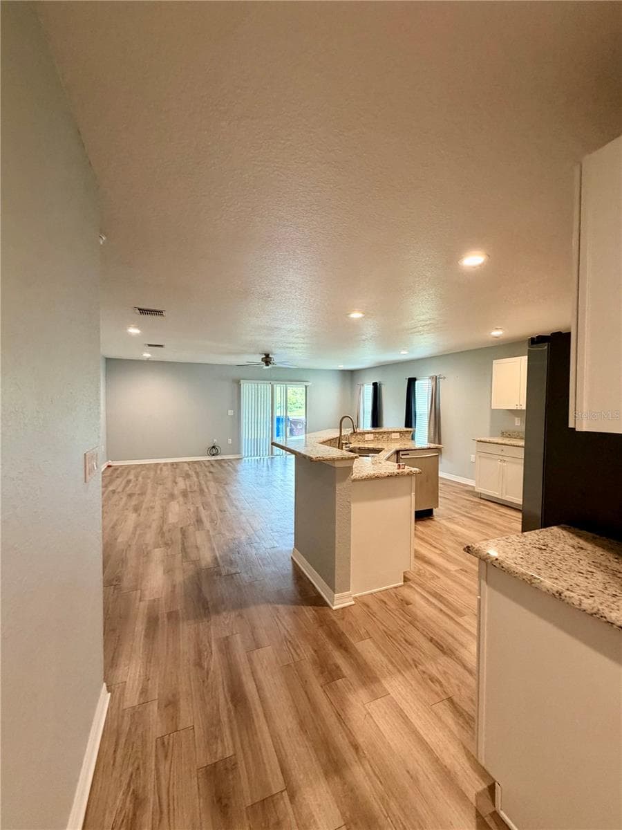Kitchen area - 2934 FIELDWOOD CIR, ST CLOUD