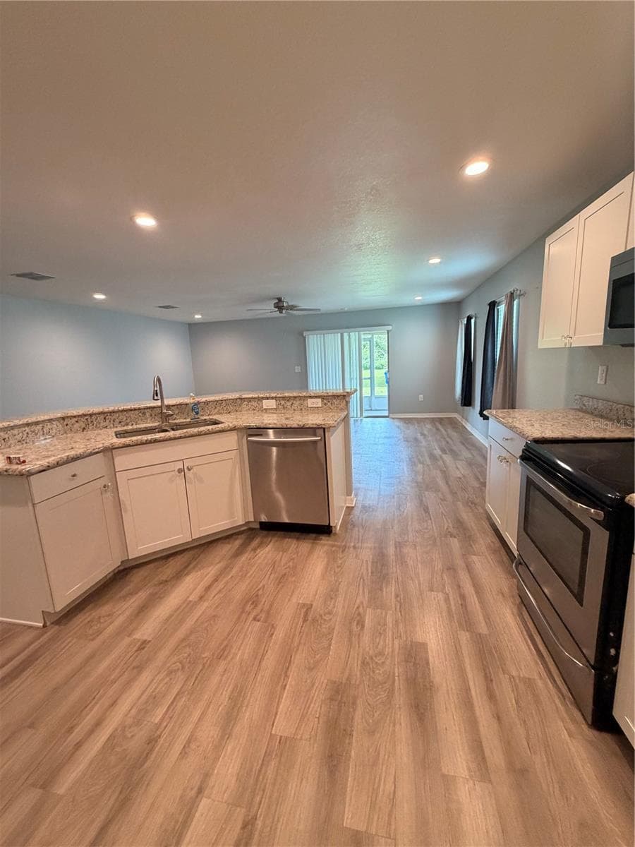 Kitchen - 2934 FIELDWOOD CIR, ST CLOUD