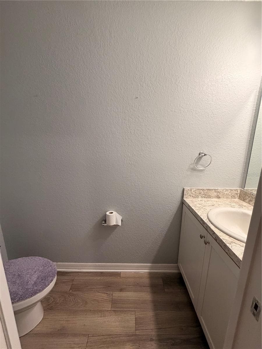 Have Bath in the Entrance - 2934 FIELDWOOD CIR, ST CLOUD
