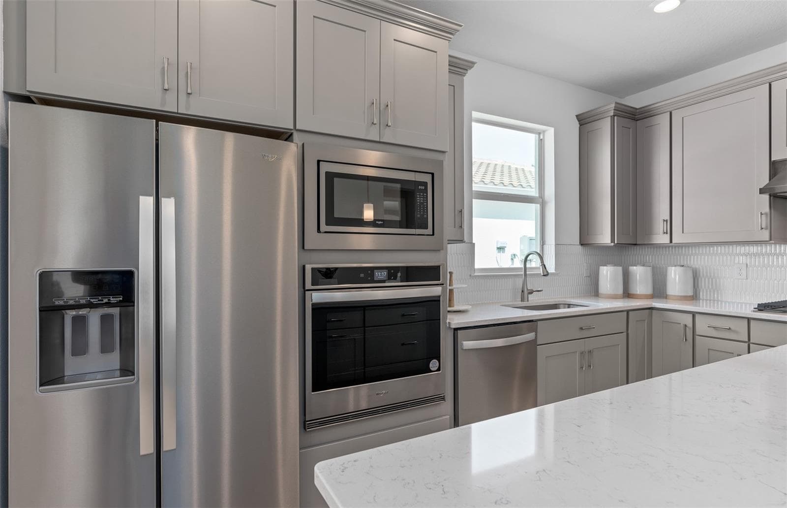 Model Home Design Only. Pictures and furnishings are for illustrative purposes only. Elevations, colors and options may vary. Furniture is for model home staging only. - 6752 SUNRISE COVE DRIVE, CLERMONT