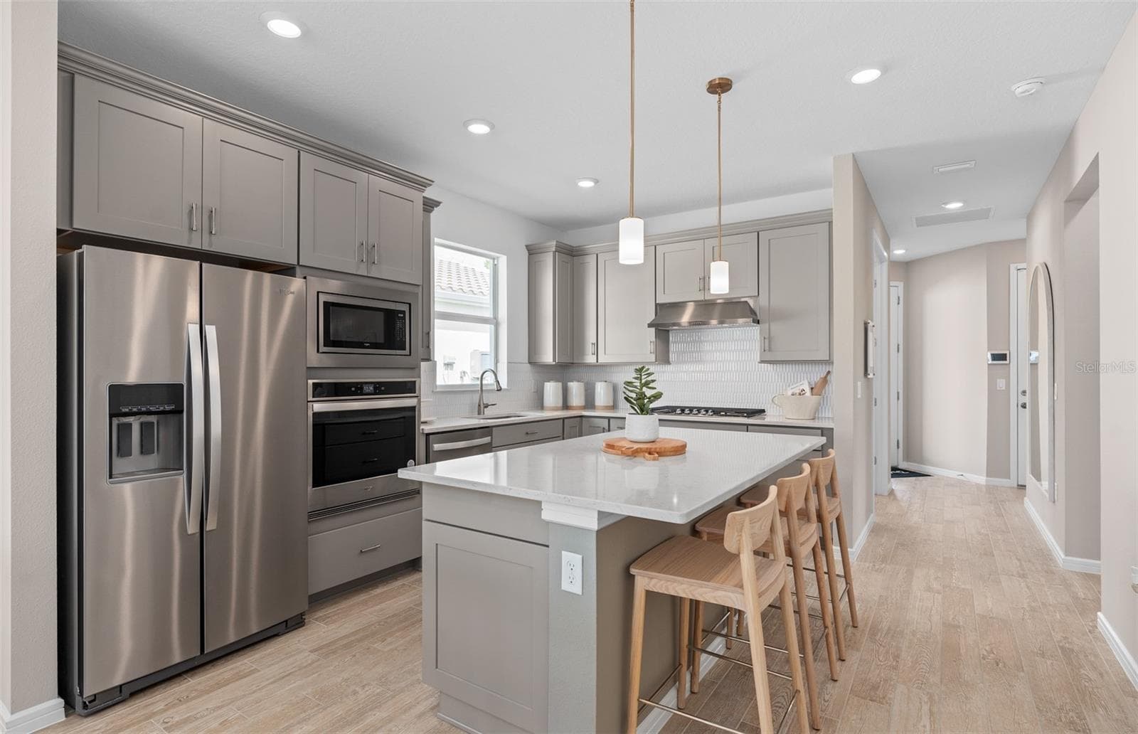 Model Home Design Only. Pictures and furnishings are for illustrative purposes only. Elevations, colors and options may vary. Furniture is for model home staging only. - 6752 SUNRISE COVE DRIVE, CLERMONT