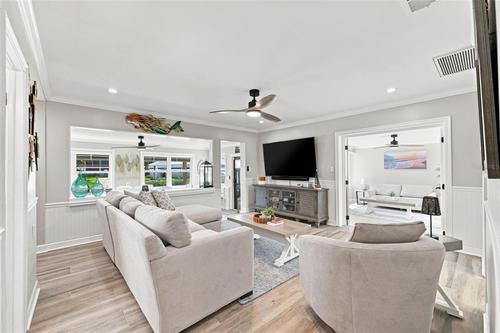Single Family Residence at 2706 GULF BLVD, INDIAN ROCKS BEACH, photo 14 of 62