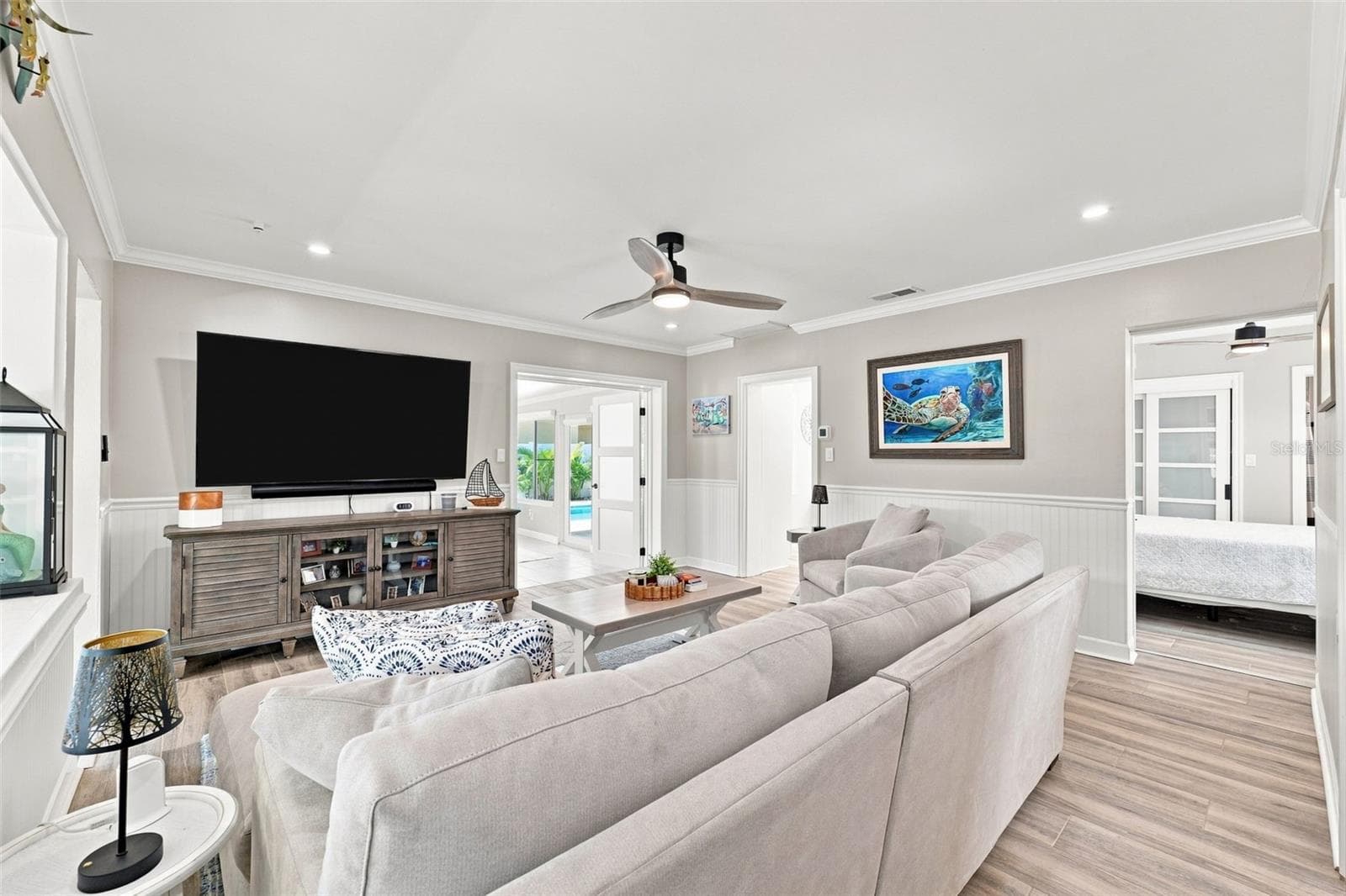 Single Family Residence at 2706 GULF BLVD, INDIAN ROCKS BEACH, photo 15 of 62