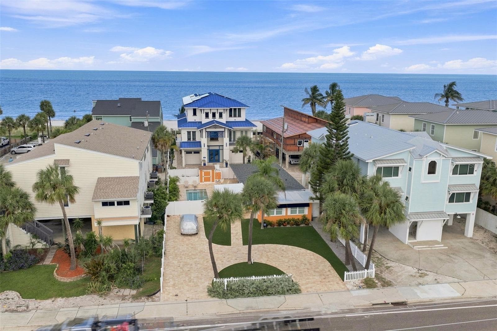 Single Family Residence at 2706 GULF BLVD, INDIAN ROCKS BEACH, photo 48 of 62