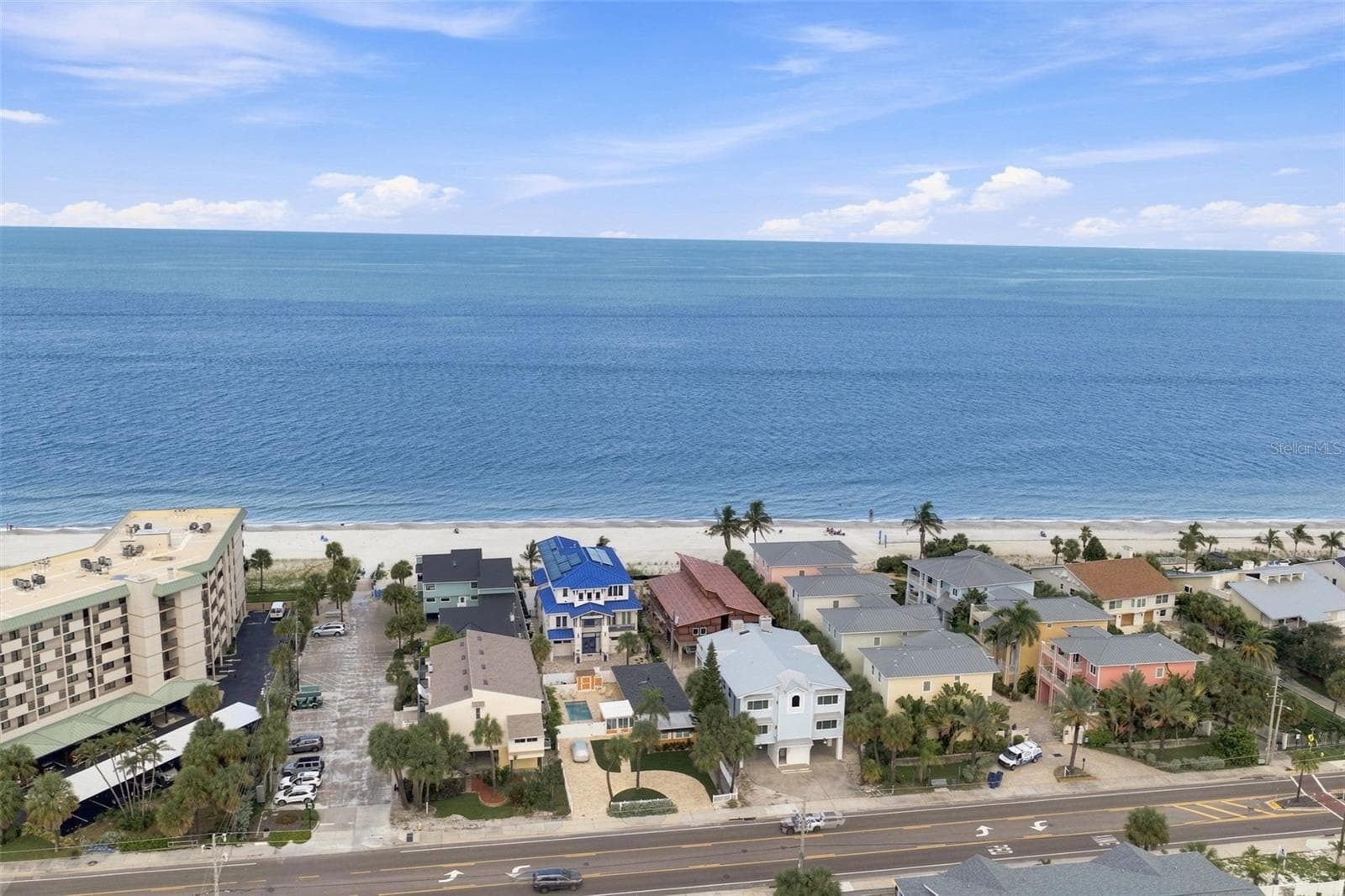 Single Family Residence at 2706 GULF BLVD, INDIAN ROCKS BEACH, photo 52 of 62