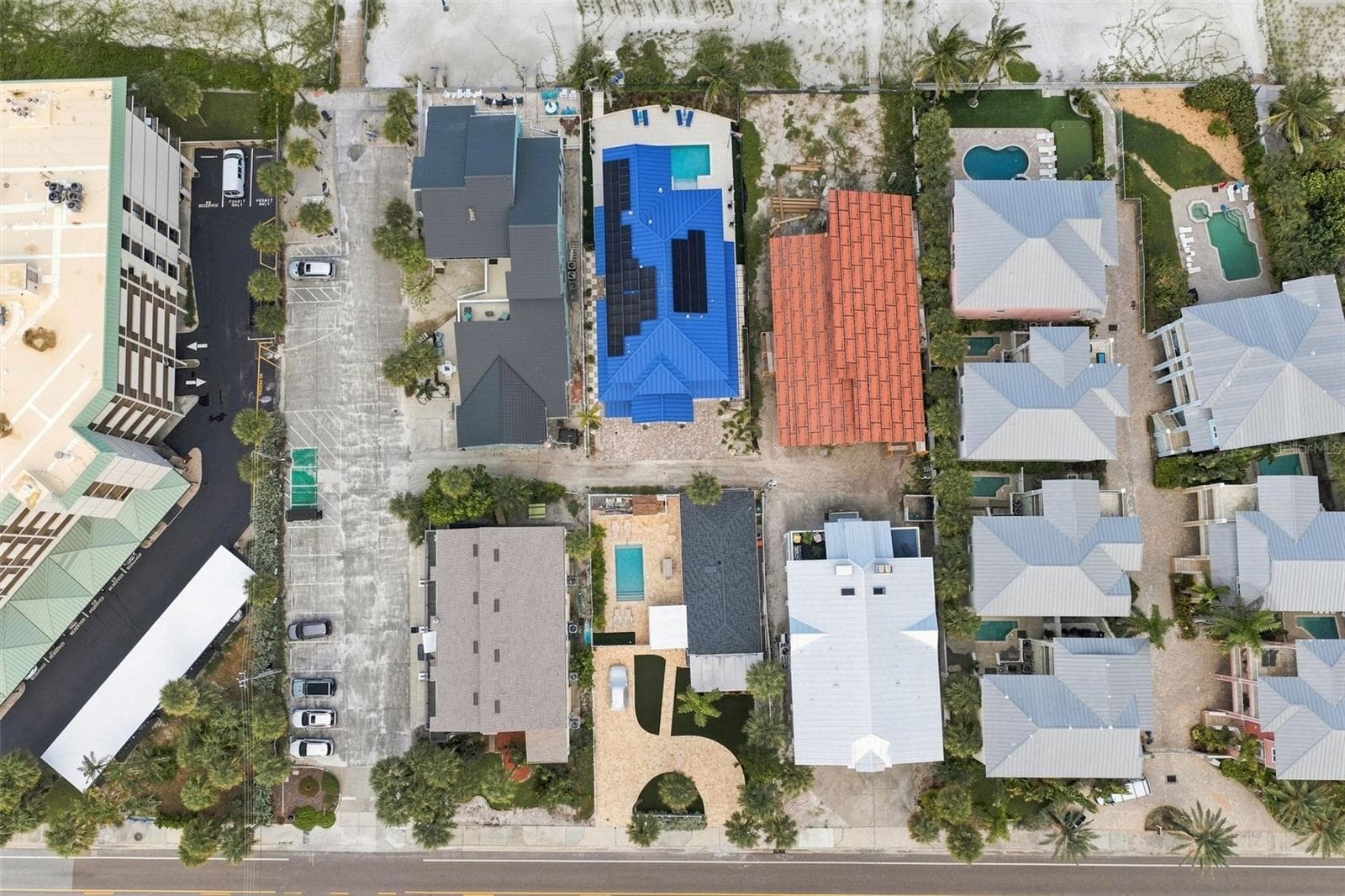Single Family Residence at 2706 GULF BLVD, INDIAN ROCKS BEACH, photo 53 of 62