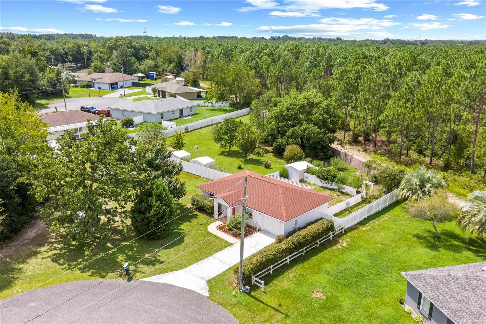 Single Family Residence at 8 PECAN DRIVE RUN, OCALA, photo 3 of 40