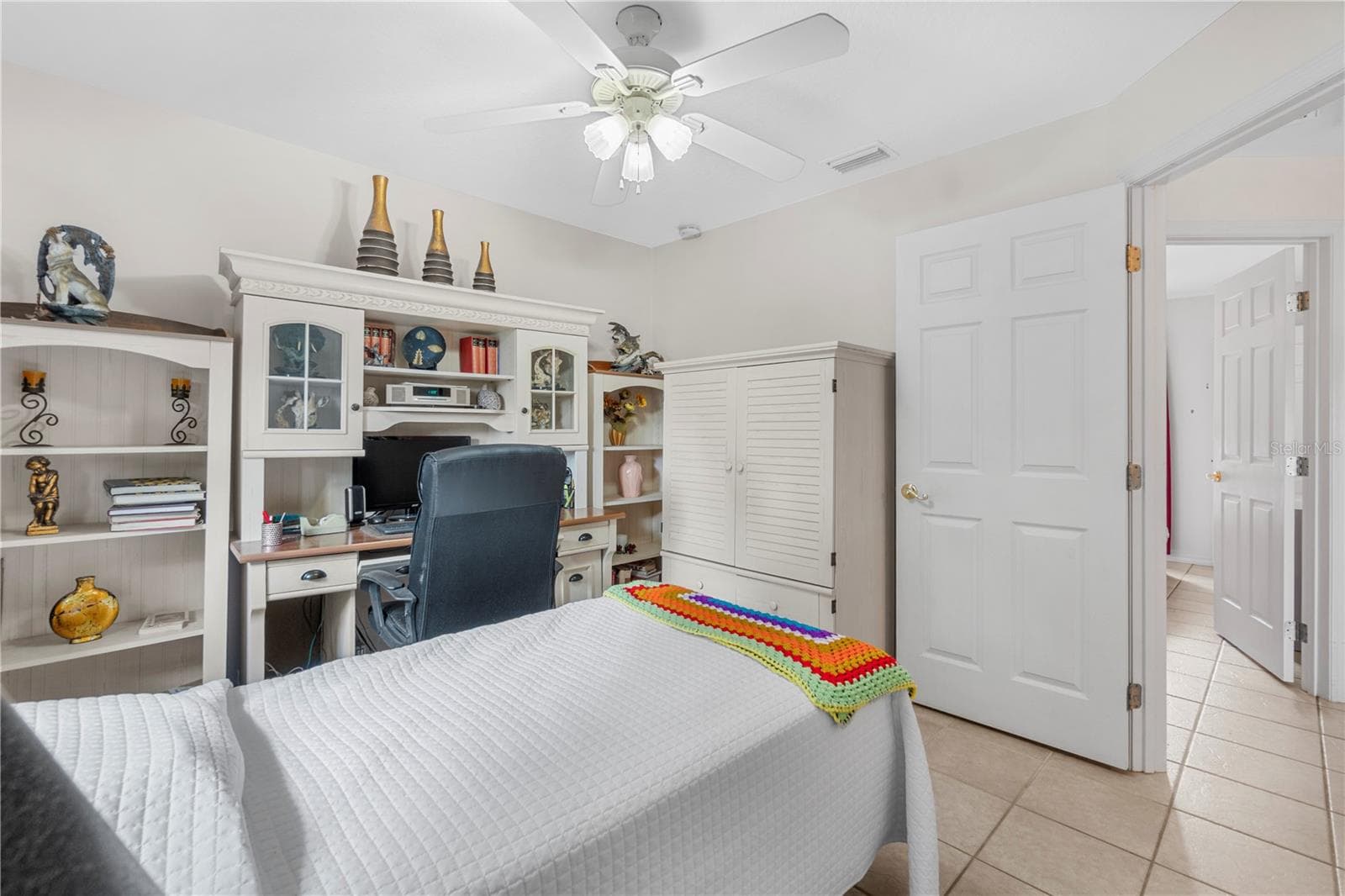 Single Family Residence at 8 PECAN DRIVE RUN, OCALA, photo 16 of 40