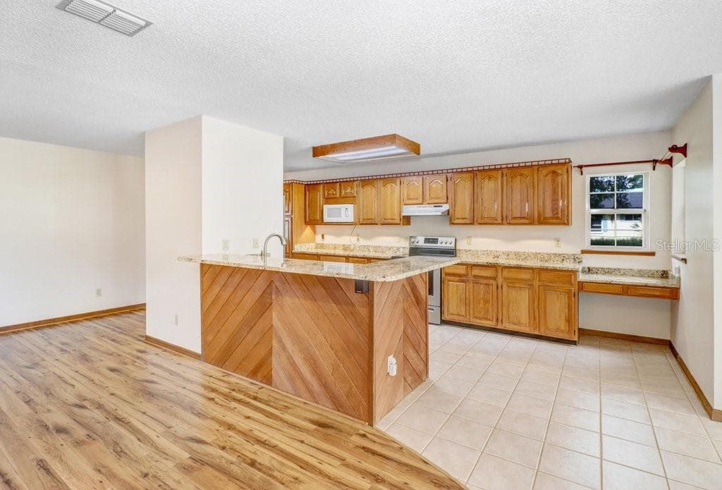 Kitchen - 13108 LILITA AVE, DOVER