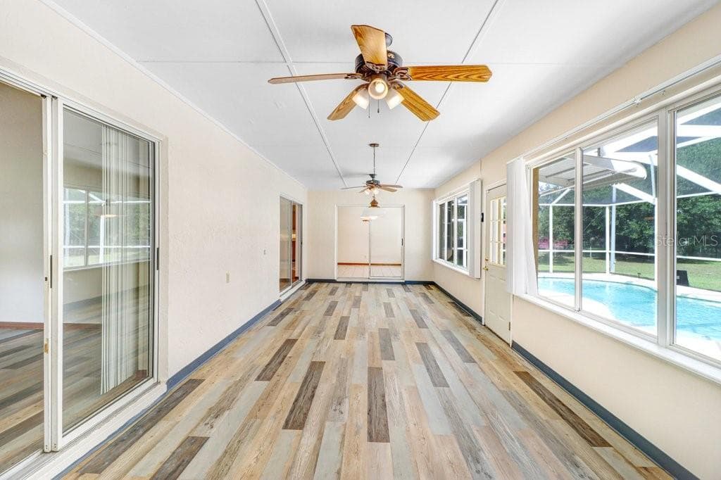 Florida Room - 13108 LILITA AVE, DOVER