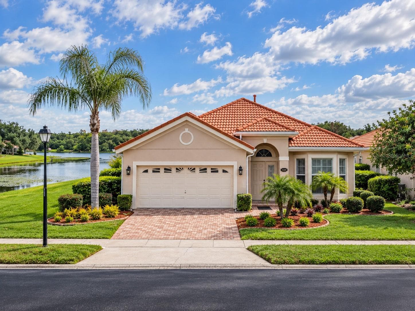 5200 WATERVISTA DR