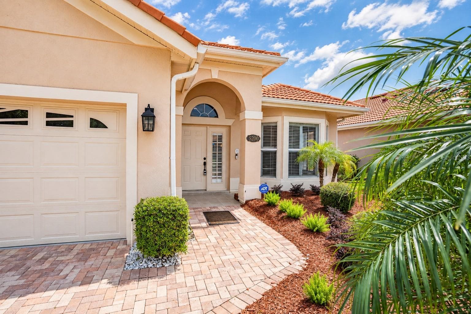 Single Family Residence at 5200 WATERVISTA DR, ORLANDO, photo 3 of 36