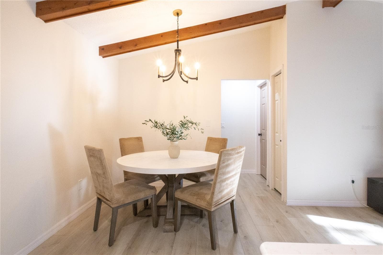 Single Family Residence at 19 HOLLYHOCK CT, HOMOSASSA, photo 10 of 64