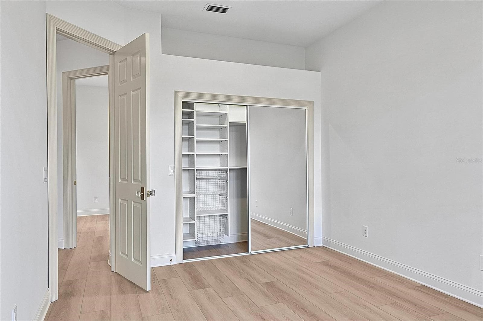 2nd guest bedroom with closet inserts - 17 GRANDVIEW DR, PALM COAST