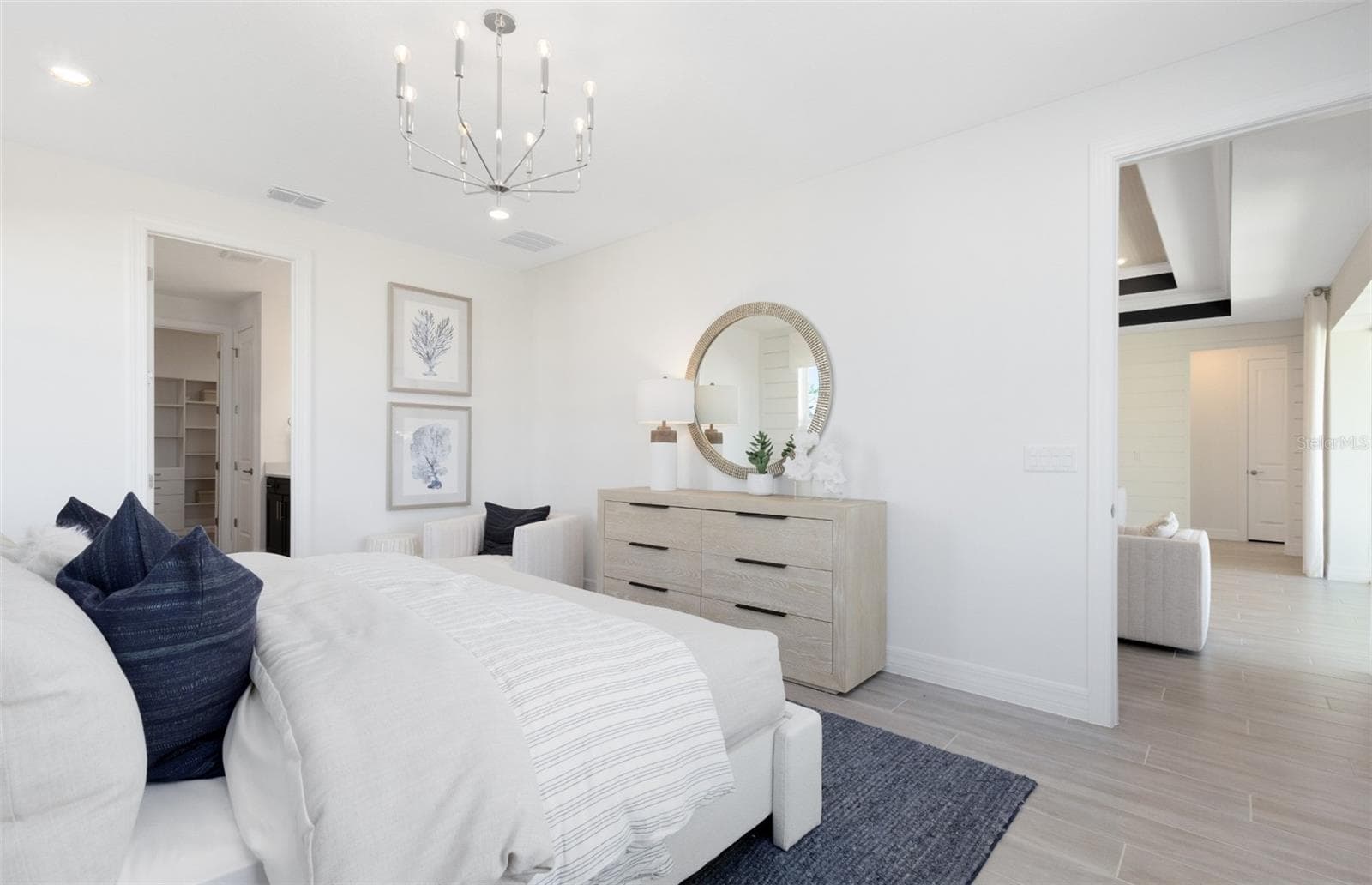 Model Home Design Only. Pictures and furnishings are for illustrative purposes only. Elevations, colors and options may vary. Furniture is for model home staging only. - 285 CRYSTAL WOOD DRIVE, WINTER GARDEN