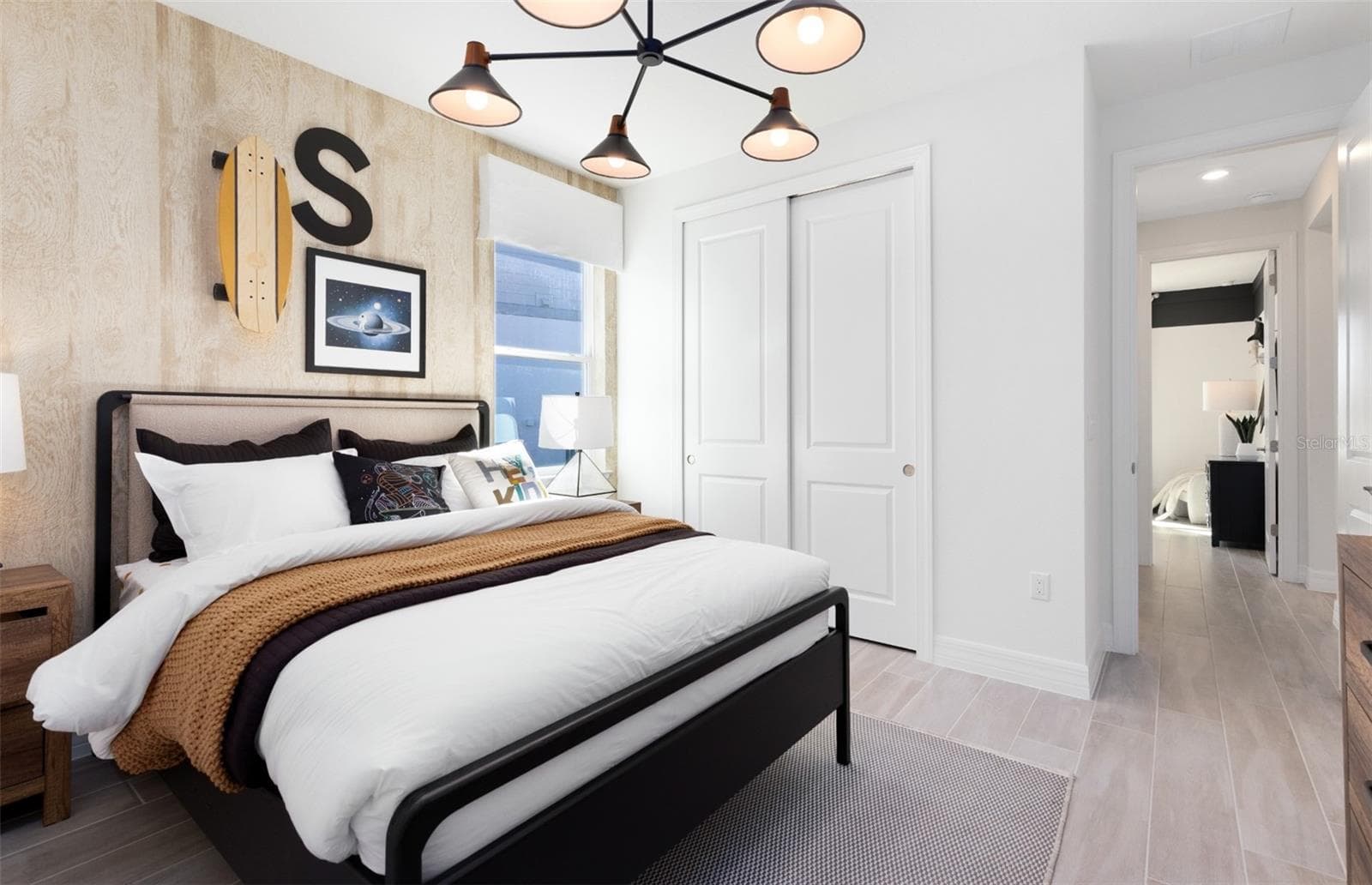 Model Home Design Only. Pictures and furnishings are for illustrative purposes only. Elevations, colors and options may vary. Furniture is for model home staging only. - 285 CRYSTAL WOOD DRIVE, WINTER GARDEN