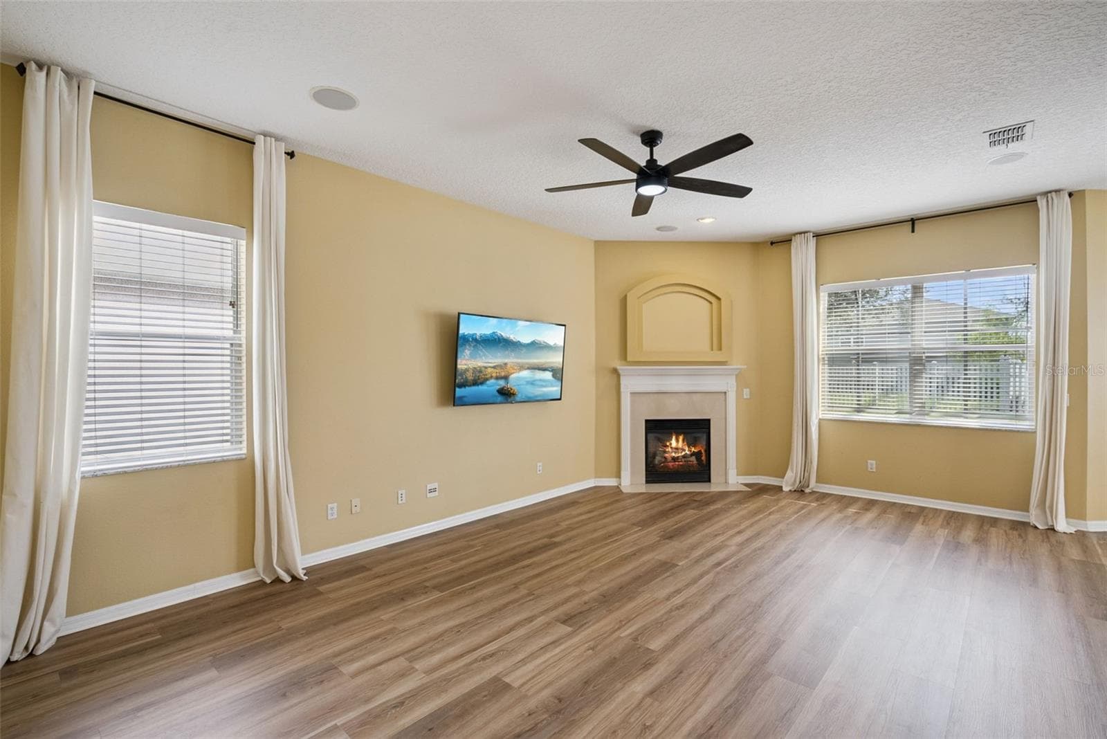 Single Family Residence at 9674 PACIFIC PINES CT, ORLANDO, photo 15 of 59